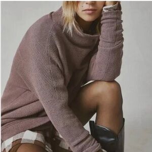 Free People ottoman Sz L Nutmeg Turtleneck Sweater
